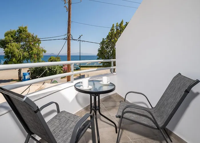 Mare - Elegant Beachfront *