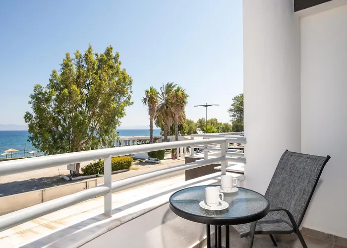 Kos Mare - Elegant Beachfront Stay *