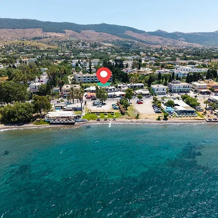 Kos Mare - Elegant Beachfront Stay