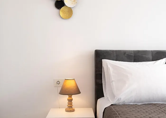 Апартаменты Kos Mare - Elegant Beachfront Stay *